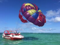 Parasail in Bavaro - PUNTA CANA- Tour / Excursions - Stay Happy RD